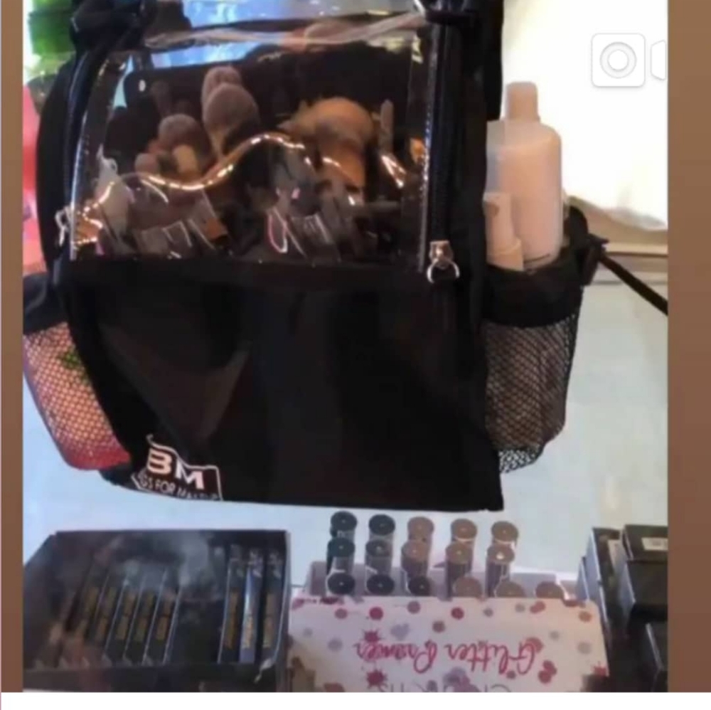 Bags - Picture 9 of 14